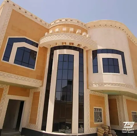 الواجهات الزجاجية — من مشاريع تاون قلاس (4)