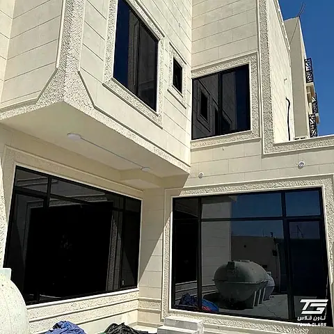 الواجهات الزجاجية — من مشاريع تاون قلاس (16)