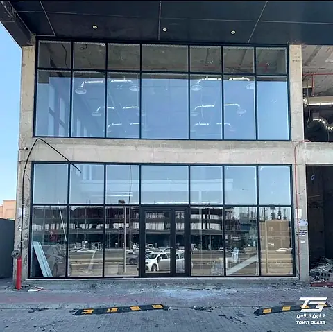 الواجهات الزجاجية — من مشاريع تاون قلاس (20)