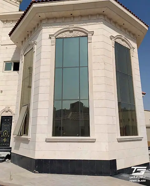 الواجهات الزجاجية — من مشاريع تاون قلاس (35)