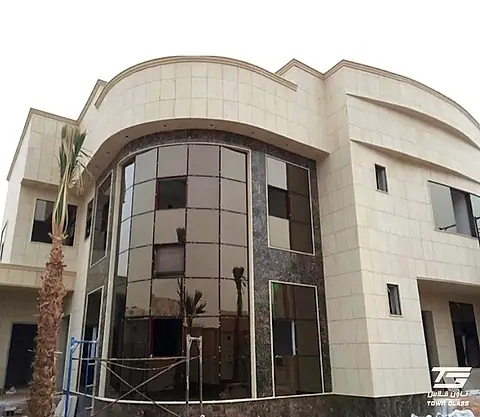 الواجهات الزجاجية — من مشاريع تاون قلاس (66)